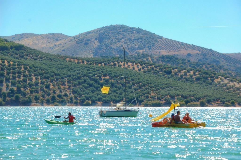 Iznájar Camping Valdearenas מראה חיצוני תמונה