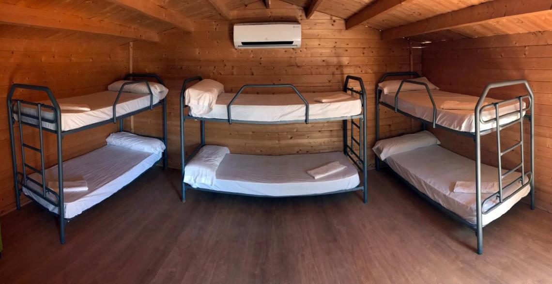 Iznájar Camping Valdearenas מראה חיצוני תמונה