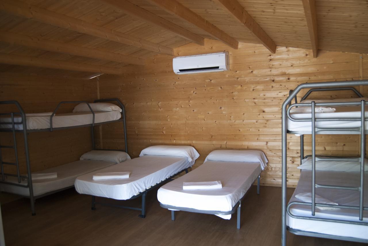 Iznájar Camping Valdearenas מראה חיצוני תמונה